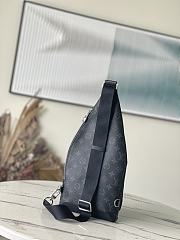 Fortok Louis Vuitton Duo Crossbody Bag Black M30936 20x42x6cm - 3