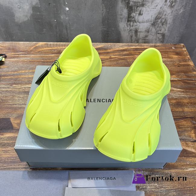 Fortok Balenciaga Mold Closed Rubber Sandals Neon Green - 1
