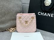 Fortok Chanel 22s Mini Bucket Bag in Pink 17x15x9cm - 1