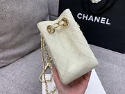 Fortok Chanel 22s Mini Bucket Bag in White 17x15x9cm - 6