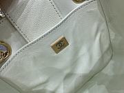 Fortok Chanel 22s Mini Bucket Bag in White 17x15x9cm - 3