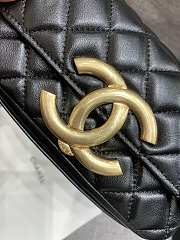 Fortok Chanel 23p Baguette Bag Lambskin Gold Hardware 17.5x10x6cm - 5