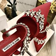 Fortok Manolo Blahnik Lurum Burgundy Satin Crystal Embellished Mules - 3