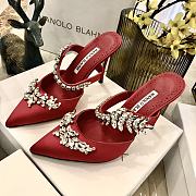 Fortok Manolo Blahnik Lurum Burgundy Satin Crystal Embellished Mules - 5