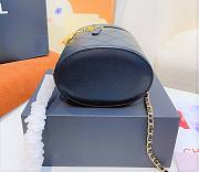 Fortok Chanel Case Bag in Black 15x10x16cm - 5