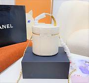 Fortok Chanel Case Bag in White 15x10x16cm - 2