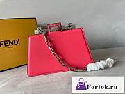 Fortok Fendi Pekapoo Cut Bag in Pink 11x20.5x14cm - 1