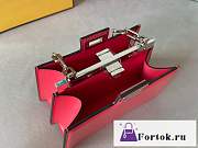 Fortok Fendi Pekapoo Cut Bag in Pink 11x20.5x14cm - 2