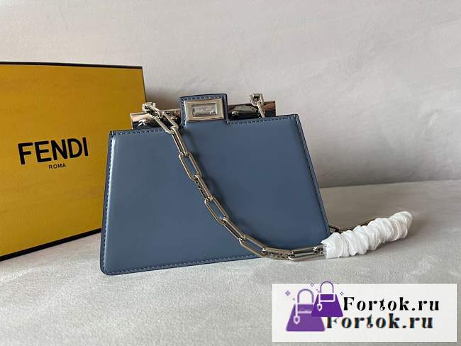 Fortok Fendi Pekapoo Cut Bag in Blue 11x20.5x14cm - 1