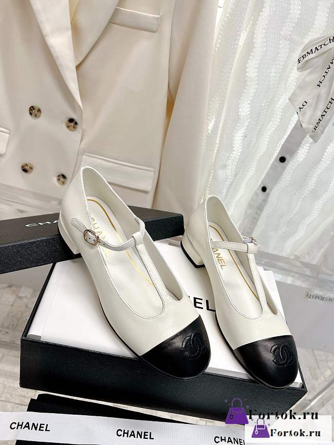 Fortok Chanel Loafer in White - 1