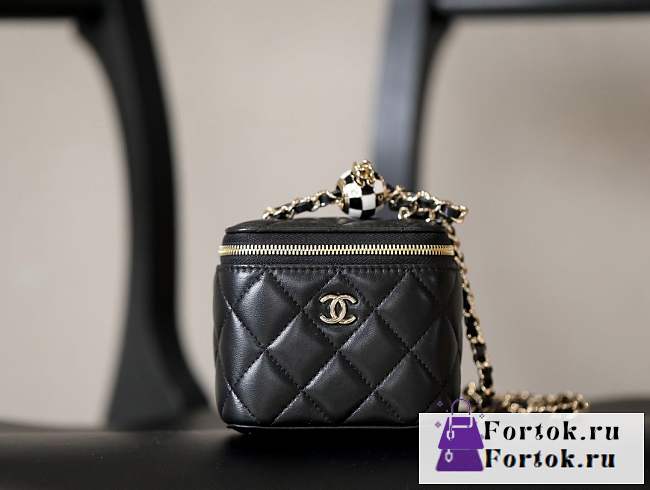 Fortok Chanel Classic Box On Chain 11x8.5x7cm - 1