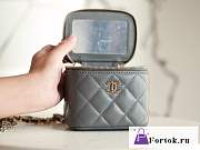 Fortok Chanel Small Vanity Bag Grey 8.5x11x7cm - 5