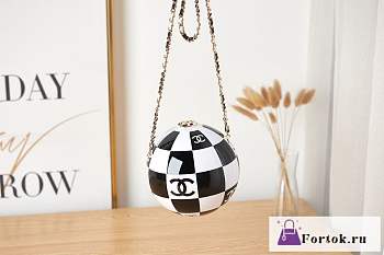 Fortok Chanel Sphere Minaudiere Black & White 12x12x12cm