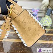 Fortok Louis Vuitton On My Side Bag Brown 30.5x14x24cm - 4