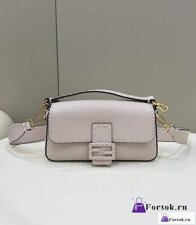 Fortok Fendi Baguette Bag White 28x6x13cm - 1