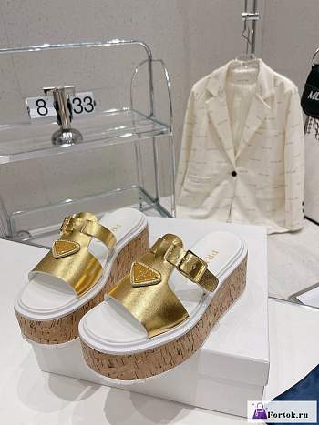 Fortok Prada Slippers Gold