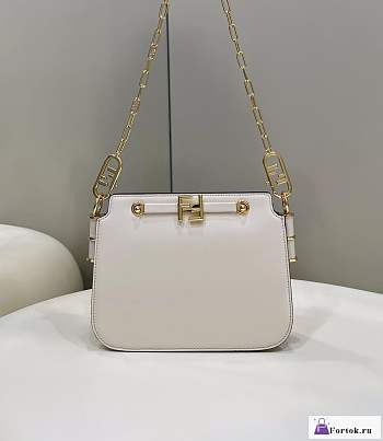 Fortok Fendi Touch Bag White 26.5x10x19cm