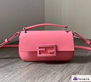 Fortok Fendi Baguette Phone Pouch Pink 19×14×4cm - 1