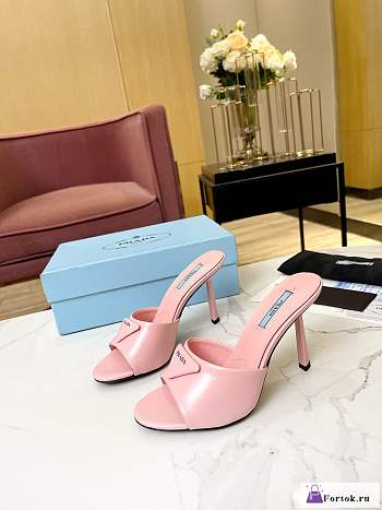 Fortok Prada Brushed Leather Sandals Pink