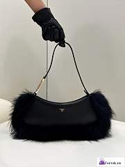 Fortok Fendi O-lock Swing Black Fox Fur And Leather Pouch - 1