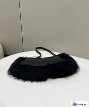 Fortok Fendi O-lock Swing Black Fox Fur And Leather Pouch - 6