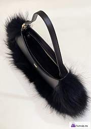 Fortok Fendi O-lock Swing Black Fox Fur And Leather Pouch - 5