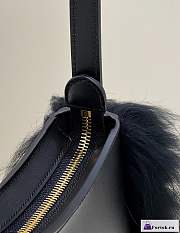 Fortok Fendi O-lock Swing Black Fox Fur And Leather Pouch - 4