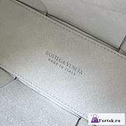 Fortok Bottega Veneta Mini Tote Bag White 25x16x8cm - 2