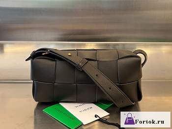 Fortok Bottega Veneta Brick Cassette Bag Black 23.5x10x20cm