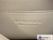 Fortok Bottega Veneta Brick Cassette Bag Beige 23.5x10x20cm - 4