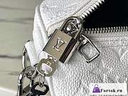 Fortok Louis Vuitton Keepall 50 LVxYK Bag M21678 50x29x23cm - 3
