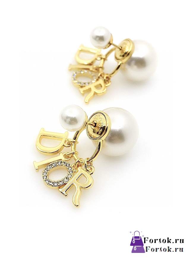 Fortok Dior Alphabet Stud Earrings - 1