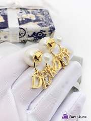 Fortok Dior Alphabet Stud Earrings - 4