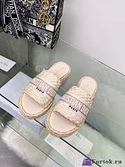 Fortok Jute-Colored Embroidered Raffia and Cotton Pink - 1