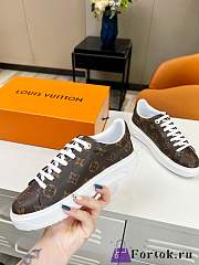 Fortok Louis Vuitton Time Out LV x YK Sneakers 1ABD8H - 6