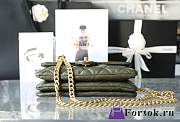 Fortok Chanel 22K Flap Bag Green 14x22x8cm - 3