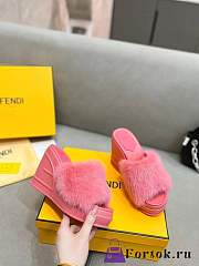Fortok Fendi Fashion Show Pink Mink Slides - 3