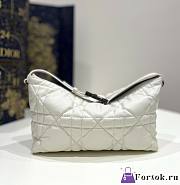 Fortok Dior Nomad Pouch White Macrocannage Calfskin 22x9x15cm - 1