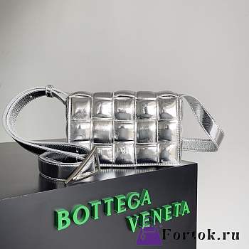 Fortok Bottega Veneta Mini Cassette Bag Sliver 20x12.5x7cm