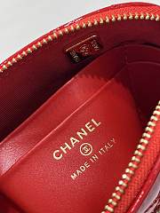 Fortok Chanel Clutch With Chain Patent Calfskin & Gold-Tone Metal Red - 4