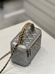 Fortok Chanel 23P Vanity Case Bag Grey 17cm - 3