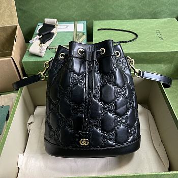 Fortok Gucci GG Matelassé Bucket Bag Black 25x27x12cm