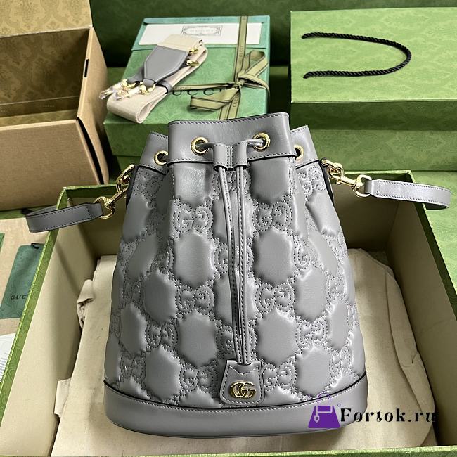 Fortok Gucci GG Matelassé Bucket Bag Grey 25x27x12cm - 1