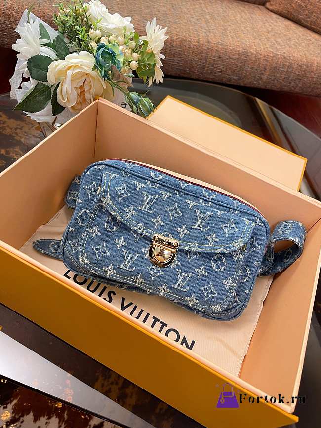 Fortok Louis Vuitton Denim Belt Bag M95347 24x15x6.5cm - 1