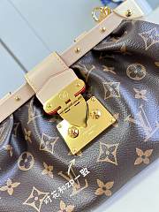 Fortok Louis Vuitton Monogram Clutch M46544 28x14x10cm - 4
