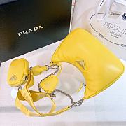 Fortok Prada Padded Nappa-leather Prada Re-Edition 2005 Shoulder Bag Yellow - 2