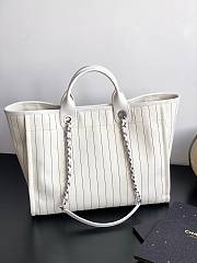 Fortok Chanel 23P Deauville Tote Bag White 50x30x22cm - 3