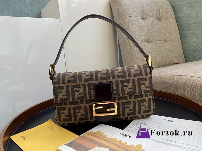 Fortok Fendi Baguette Fabric Bag Brown 26x15x4cm - 1