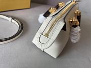 Fortok Fendi Iconic Bytheway Boston Bag White 20.5x12x9cm - 6