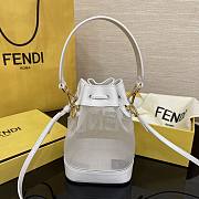 Fortok Fendi Mon Tresor Bucket Bag White 12x18x10cm - 2